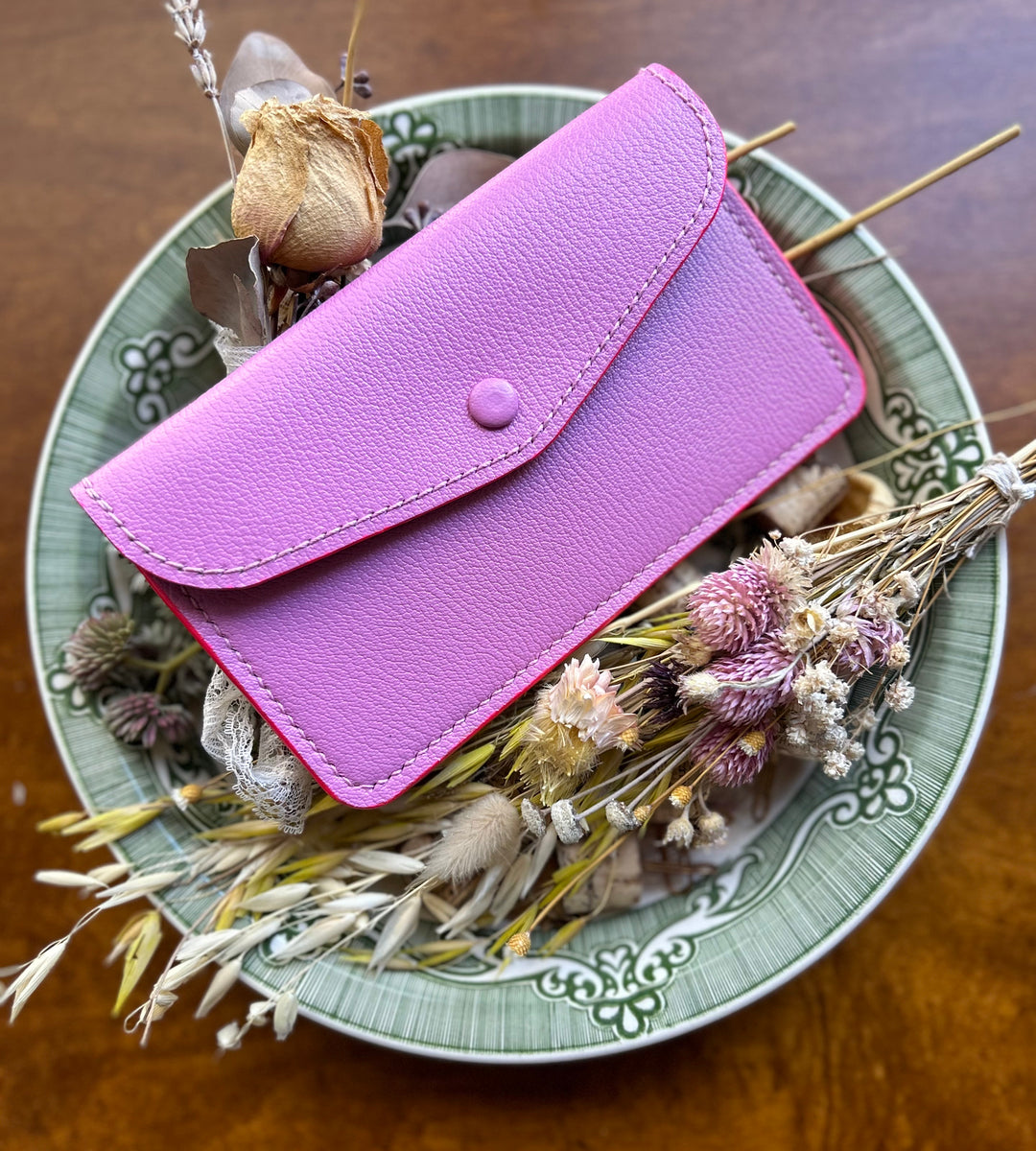 pink-wallet