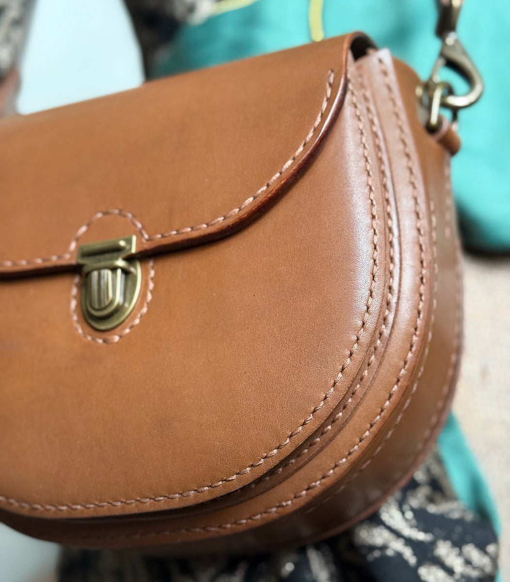 Handmade Chromexcel Leather Crossbody Purse