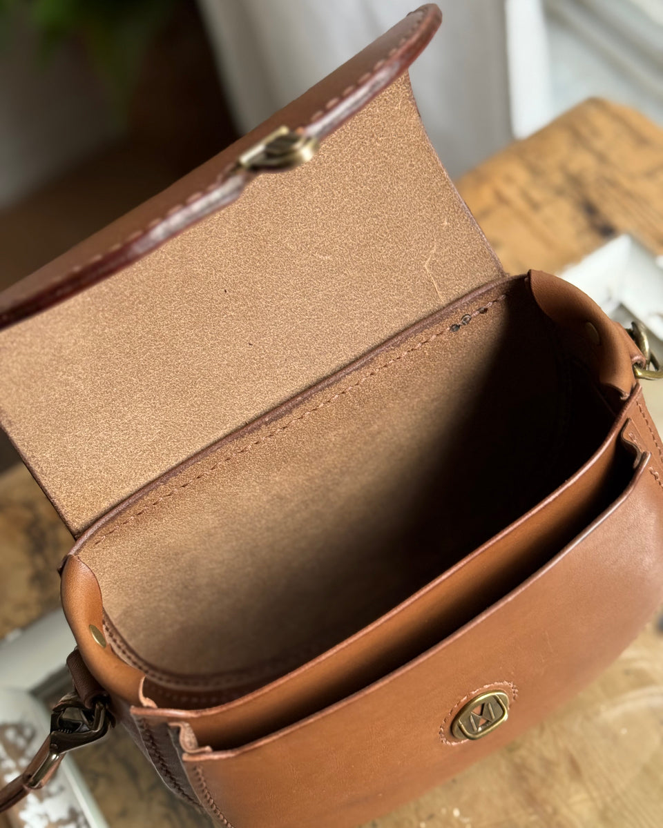 Handmade Chromexcel Leather Crossbody Purse