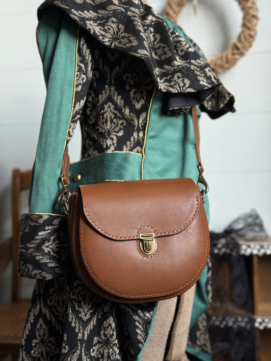 Handmade Chromexcel Leather Crossbody Purse